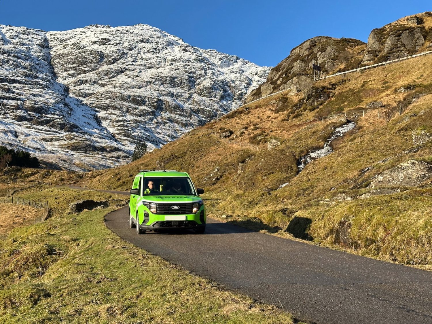 Green Flag recovery van on a Highland road